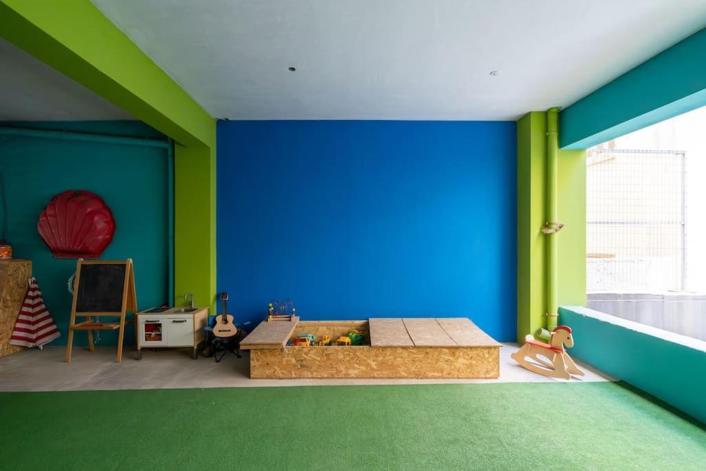 Central, Parking, Play Area, 1Km To The Sea Heraklion  Exterior photo